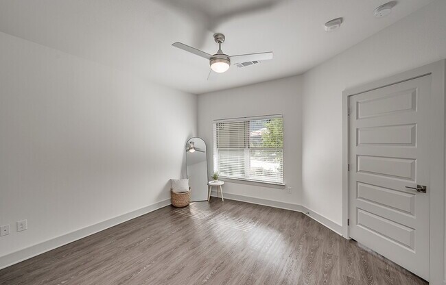 20625 LAKEMONT BND LN