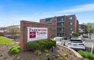 Parkwoode Towers
