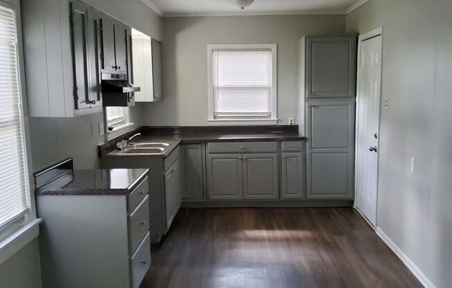 Welcome to 2060 Pryne Dr!