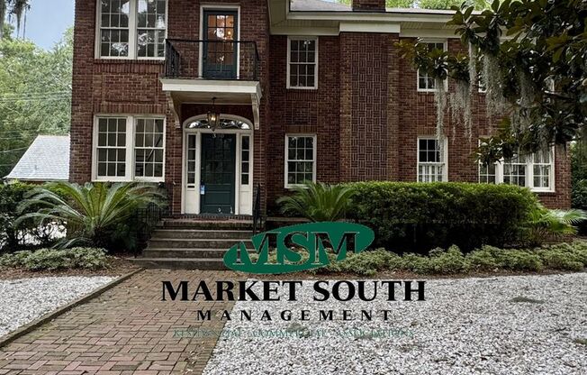 ARDSLEY PARK GEM- AVAILABLE NOW!