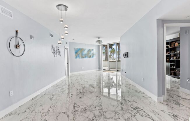 2 beds, 2 baths, $2,695, Unit #104