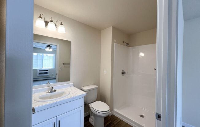 3 beds, 2 baths, 1,186 sqft, $1,585, Unit AL 2013-50