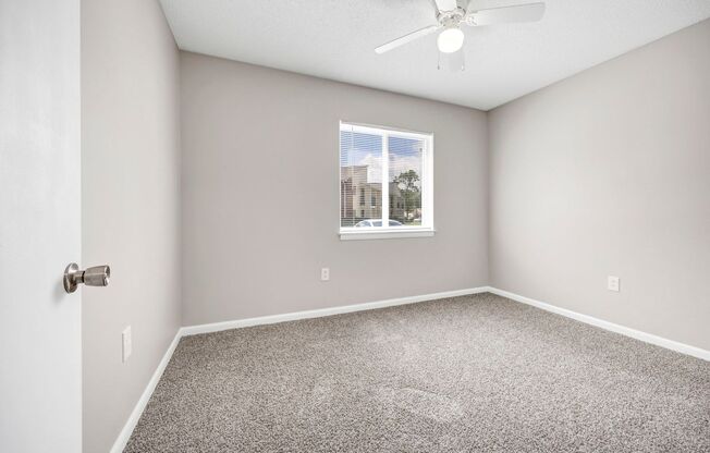2 beds, 1.5 baths, 850 sqft, $1,095, Unit E15