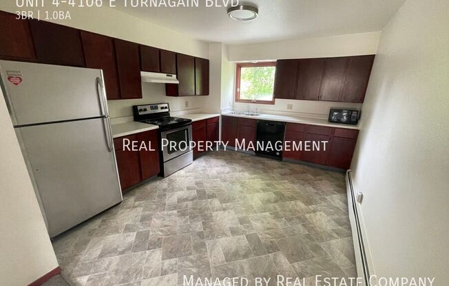 4106 E TURNAGAIN BLVD