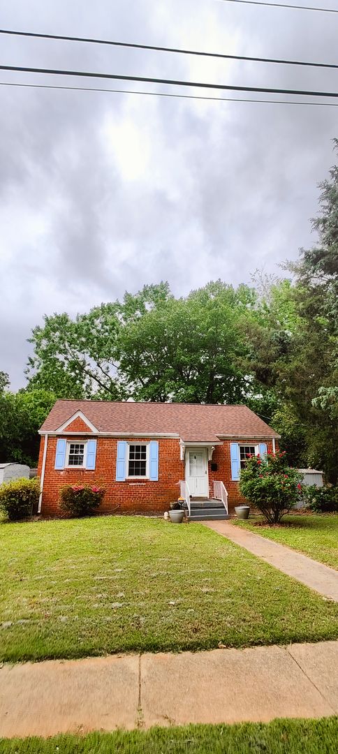 Renovated Brick home  near Forest Hill