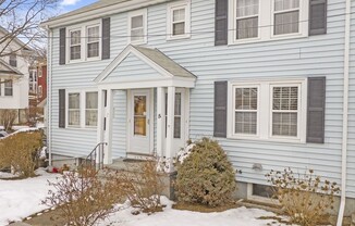 5 BAY STATE RD