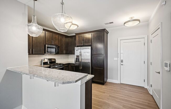 1 bed, 1 bath, 847 sqft, $2,889, Unit 6404