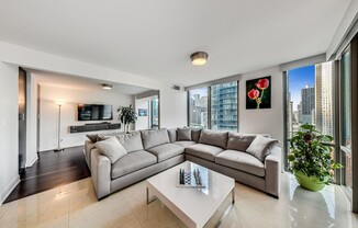 2 E Erie St, Chicago IL 3403