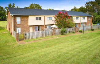 Coventry Square Apartments and Townhomes