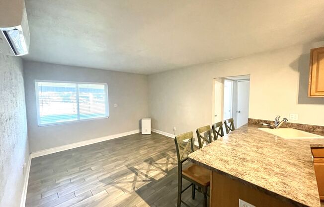ADORABLE 2 BED WINTER PARK RENTAL HOME
