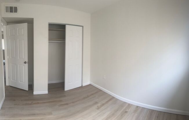 2 beds, 1 bath, 750 sqft, $1,050, Unit A