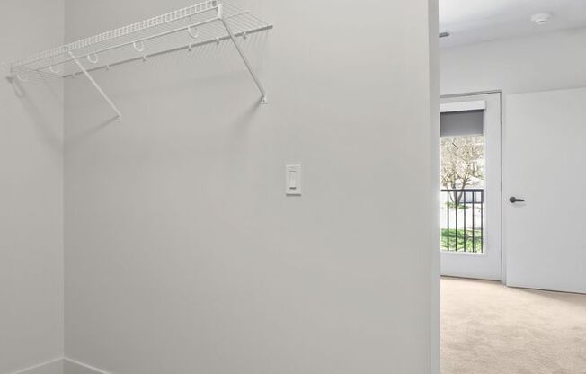 1 bed, 1 bath, 682 sqft, $1,365, Unit 204