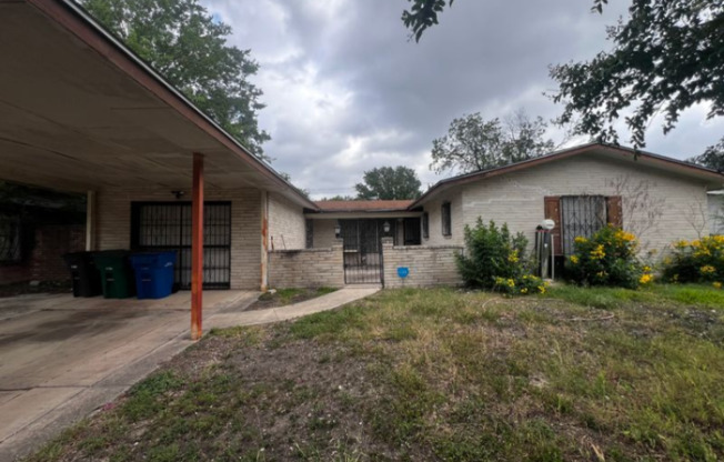 7619 WESTFIELD BLVD