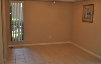 2 beds, 2 baths, $1,600