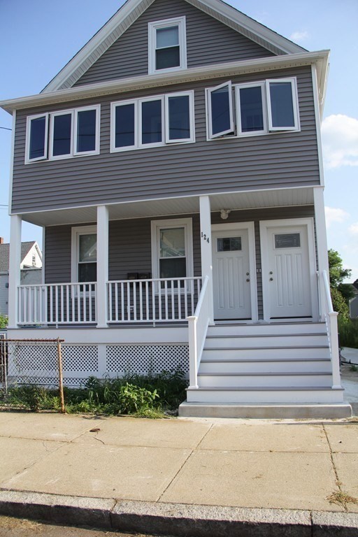 124 EMERALD ST