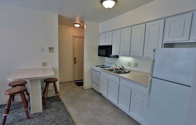 1 bed, 1 bath, $1,290