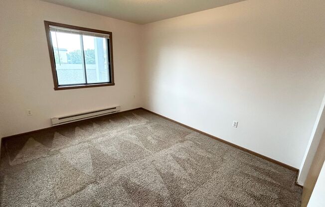 2 beds, 1 bath, 820 sqft, $875, Unit 1710-309