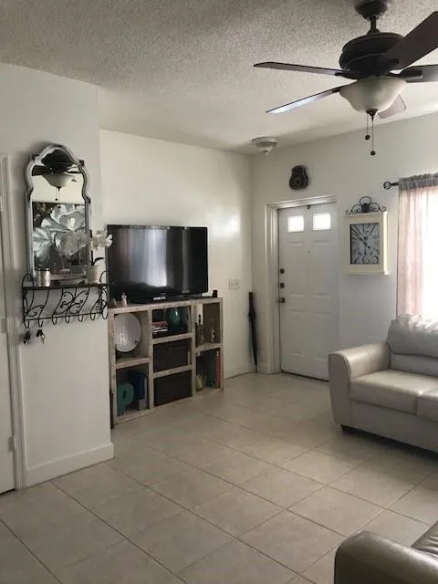 285 DUVAL CT