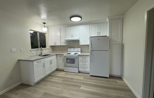 1 bed, 1 bath, $2,050, Unit 6B