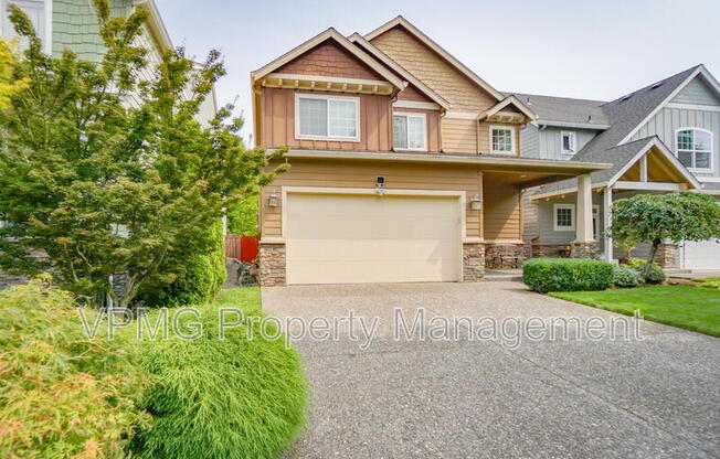 1403 SE 194 PL