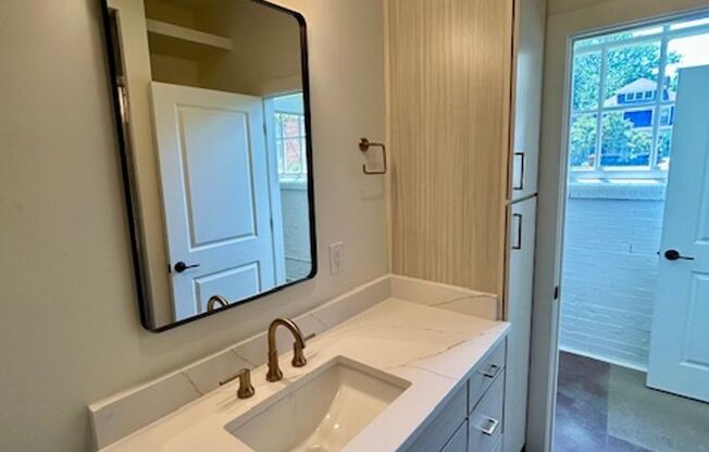 2 beds, 2 baths, 1,092 sqft, $2,500, Unit 107