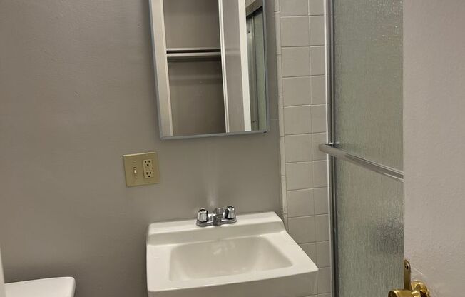 1 bed, 1 bath, 541 sqft, $1,645, Unit 1948-312