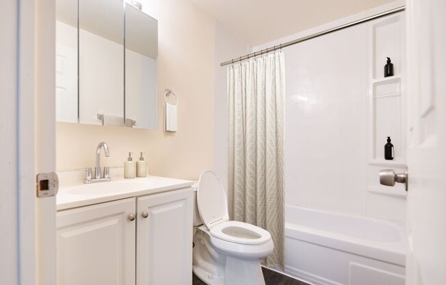 Manchester Square Apartments