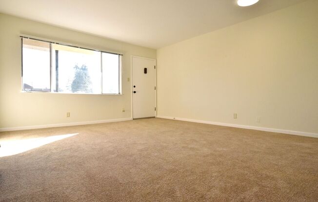 2132 Roosevelt