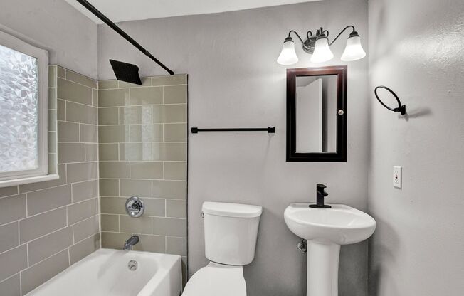 1 bed, 1 bath, 511 sqft, $945, Unit Unit 17