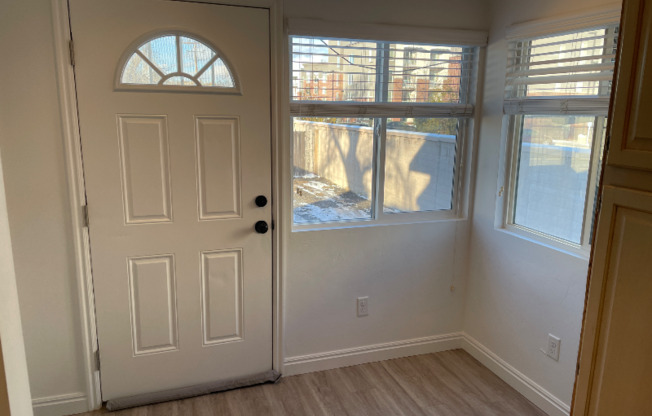154 W CTR ST