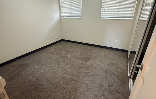 3 beds, 2 baths, 1,390 sqft, $2,895, Unit 301