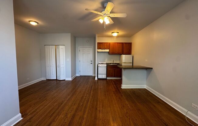 1 bed, 1 bath, 600 sqft, $1,500, Unit 304