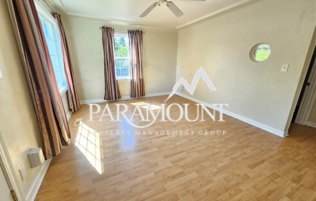 Vintage Charm in a Prime Bremerton Location!