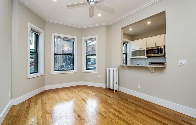 1 bed, 1 bath, 579 sqft, $3,000, Unit 4