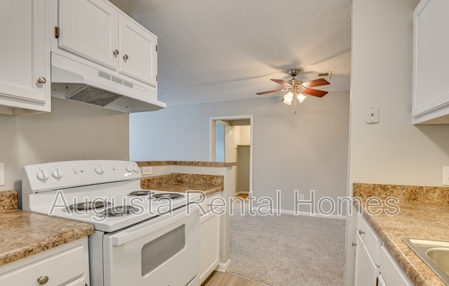 2515 CTR W PKWY