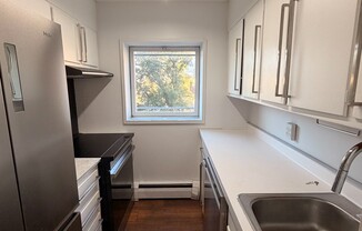 12 Inman St.