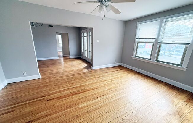 2 beds, 1 bath, 850 sqft, $1,595, Unit 420-15