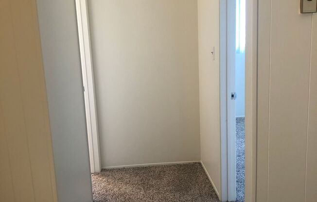 1 bed, 1 bath, 600 sqft, $1,800, Unit I