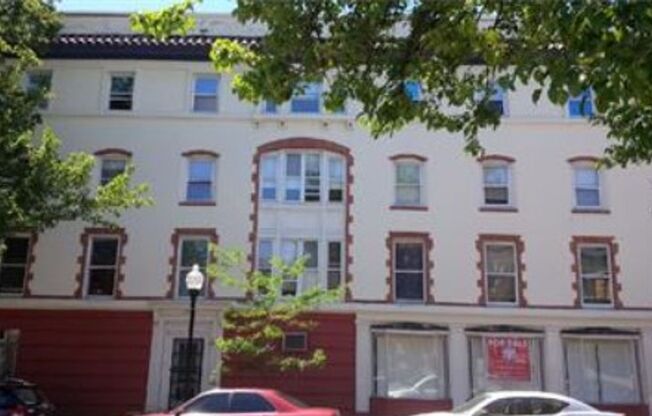 2030 Saint Paul Street (aka 37 E 21st)