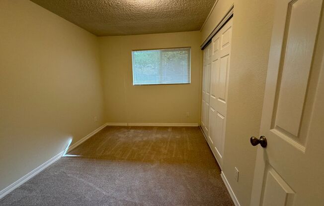 2 beds, 1 bath, 740 sqft, $1,550, Unit 110