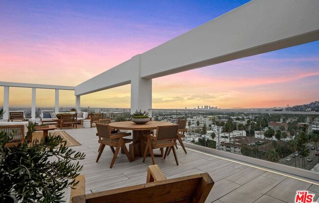 3 beds, 4 baths, 3,820 sqft, $24,900, Unit PHW