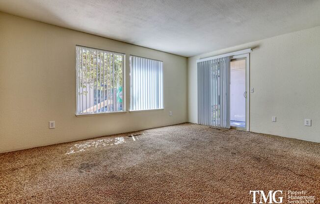 2 beds, 2 baths, 950 sqft, $1,250, Unit 233