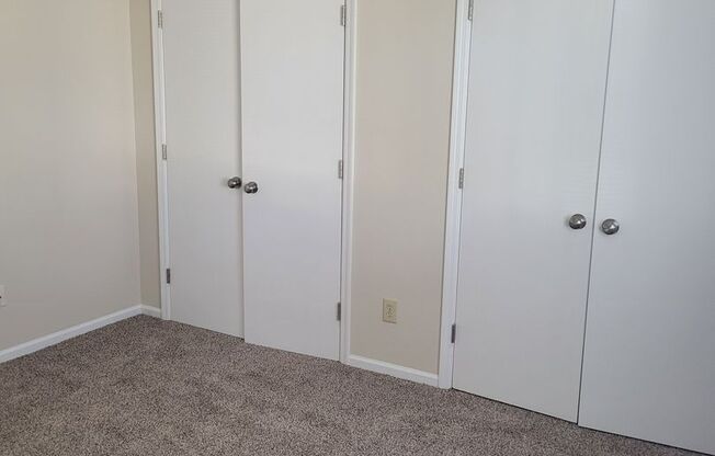2 beds, 2 baths, 1,000 sqft, $1,275, Unit 1829