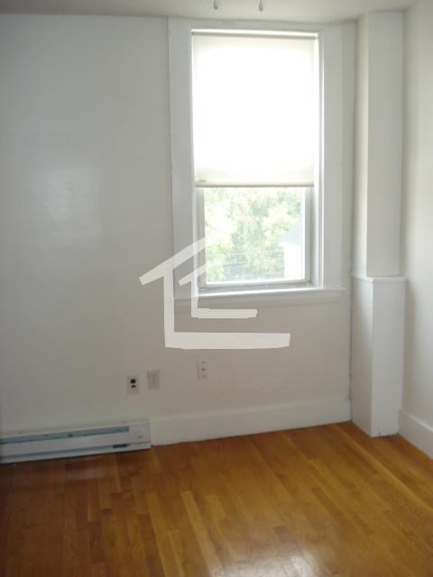 202 MARKET ST