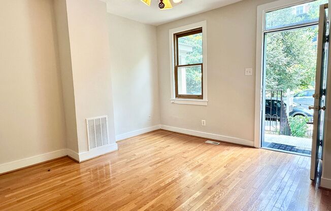 3 bed 2 bath - Parking!!!  Pets Welcome!!!