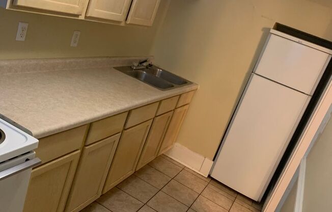 College Street Apartments