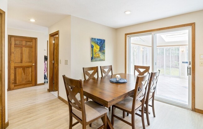 478 CLINTON RD