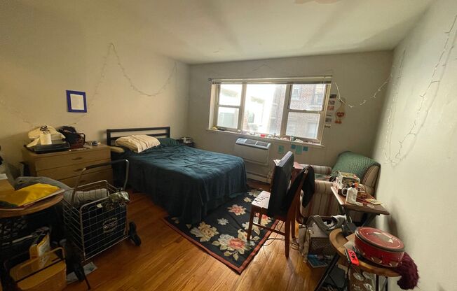 Studio, 1 bath, 390 sqft, $1,400, Unit 521-307