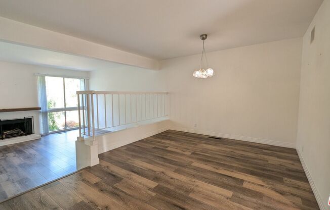 1696 PALISADES DR