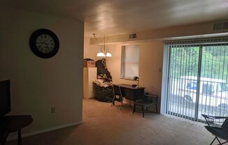 1 bed, 1 bath, 760 sqft, $895, Unit #2